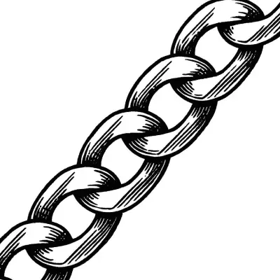 Mens-Chains-Curb Close-up of a men’s curb chain with polished, interlocking links.